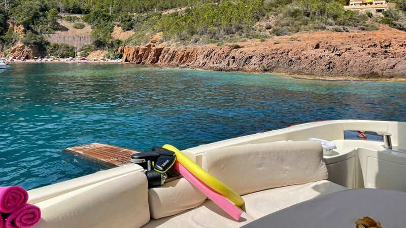 AZIMUT 62